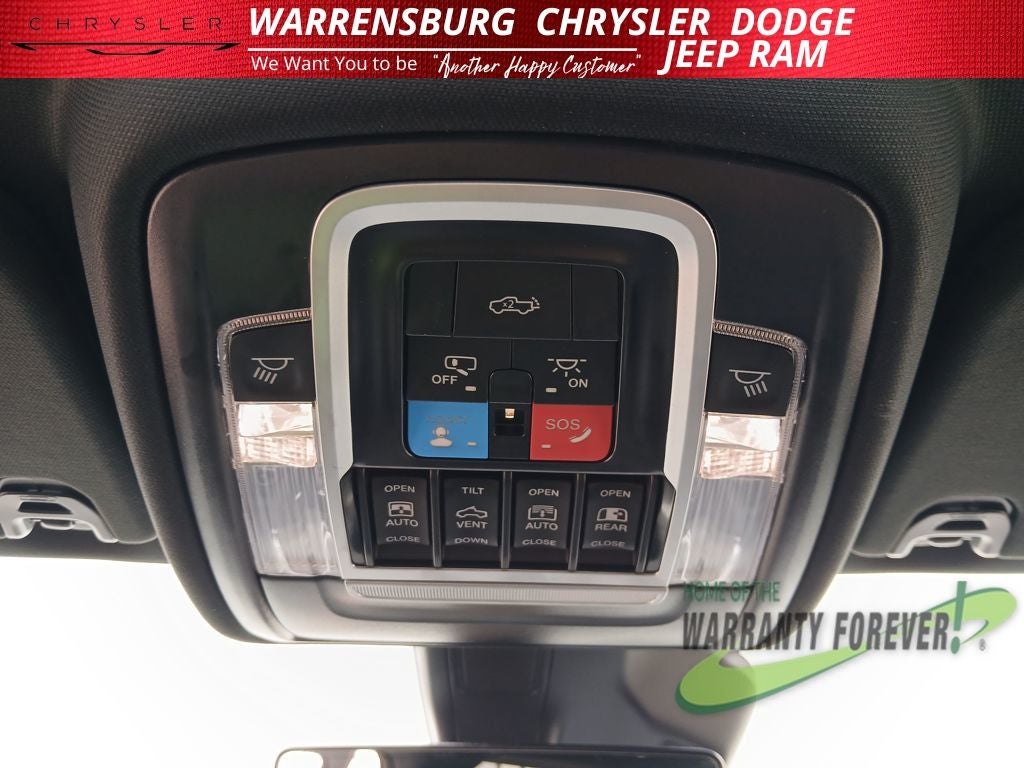 2025 RAM 1500 Laramie Crew Cab 4x4 5'7' Box