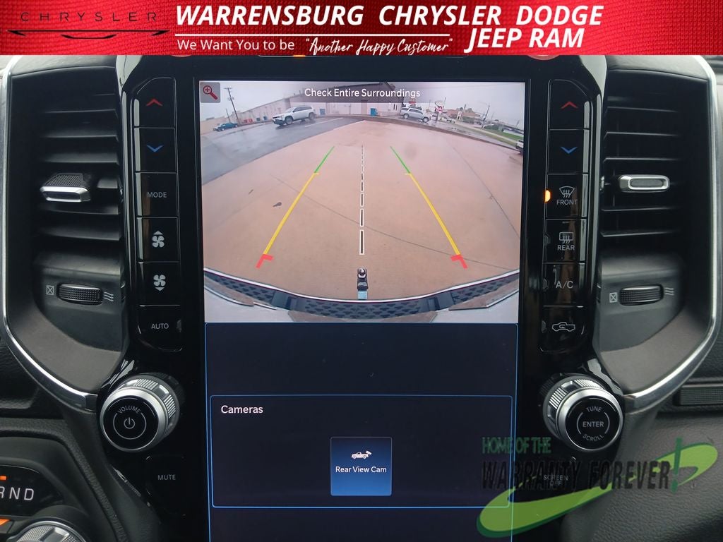 2025 RAM 1500 Laramie Crew Cab 4x4 5'7' Box