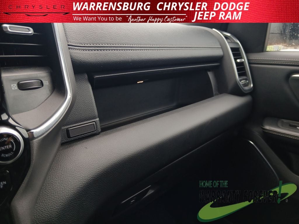 2025 RAM 1500 Laramie Crew Cab 4x4 5'7' Box