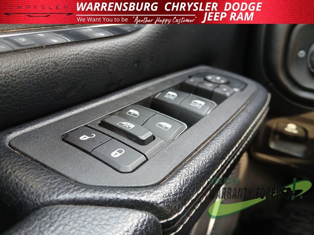 2025 RAM 1500 Laramie Crew Cab 4x4 5'7' Box