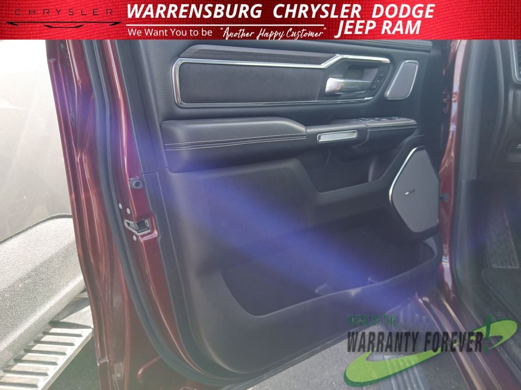 2025 RAM 1500 Laramie Crew Cab 4x4 5'7' Box
