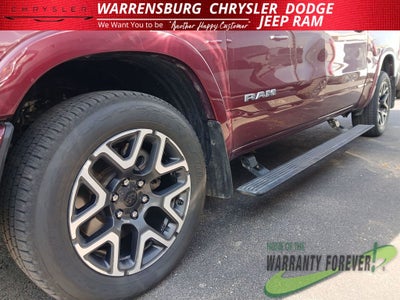 2025 RAM 1500 Laramie Crew Cab 4x4 5'7' Box
