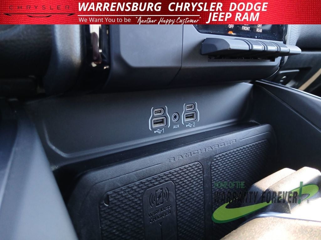 2025 RAM 1500 Laramie Crew Cab 4x4 5'7' Box