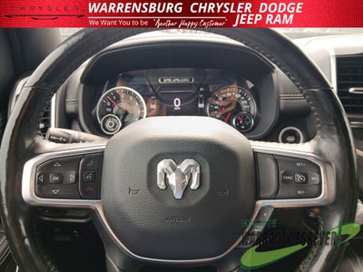 2020 RAM 1500 Laramie Crew Cab 4x4 5'7' Box