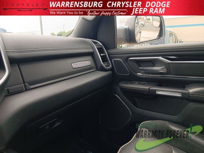 2020 RAM 1500 Laramie Crew Cab 4x4 5'7' Box