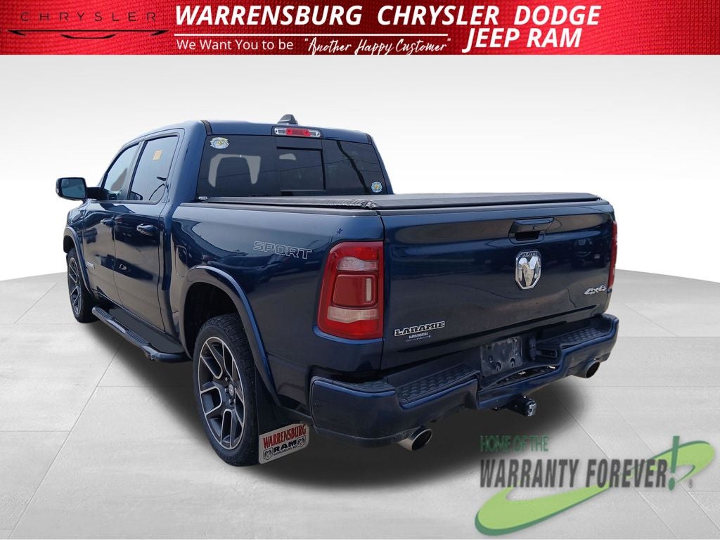 2020 RAM 1500 Laramie Crew Cab 4x4 5'7' Box