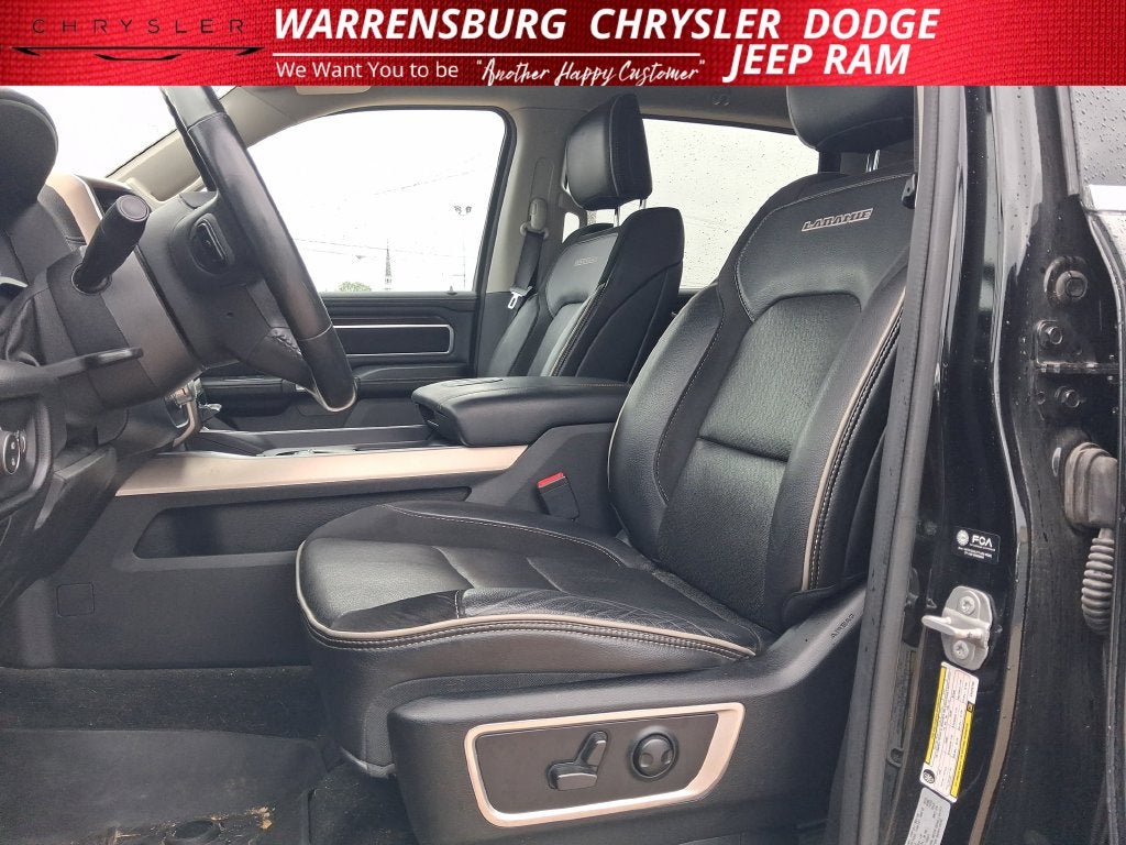 2022 RAM 1500 Laramie Crew Cab 4x4 5'7' Box