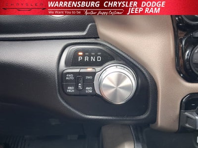 2022 RAM 1500 Laramie Crew Cab 4x4 5'7' Box
