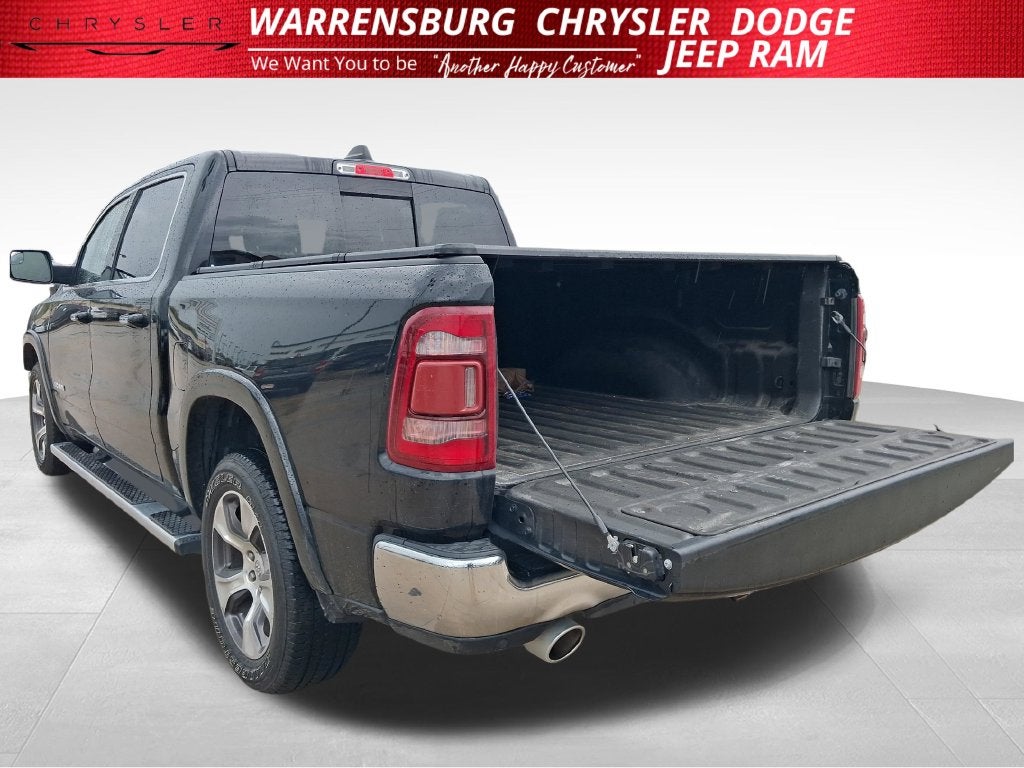 2022 RAM 1500 Laramie Crew Cab 4x4 5'7' Box