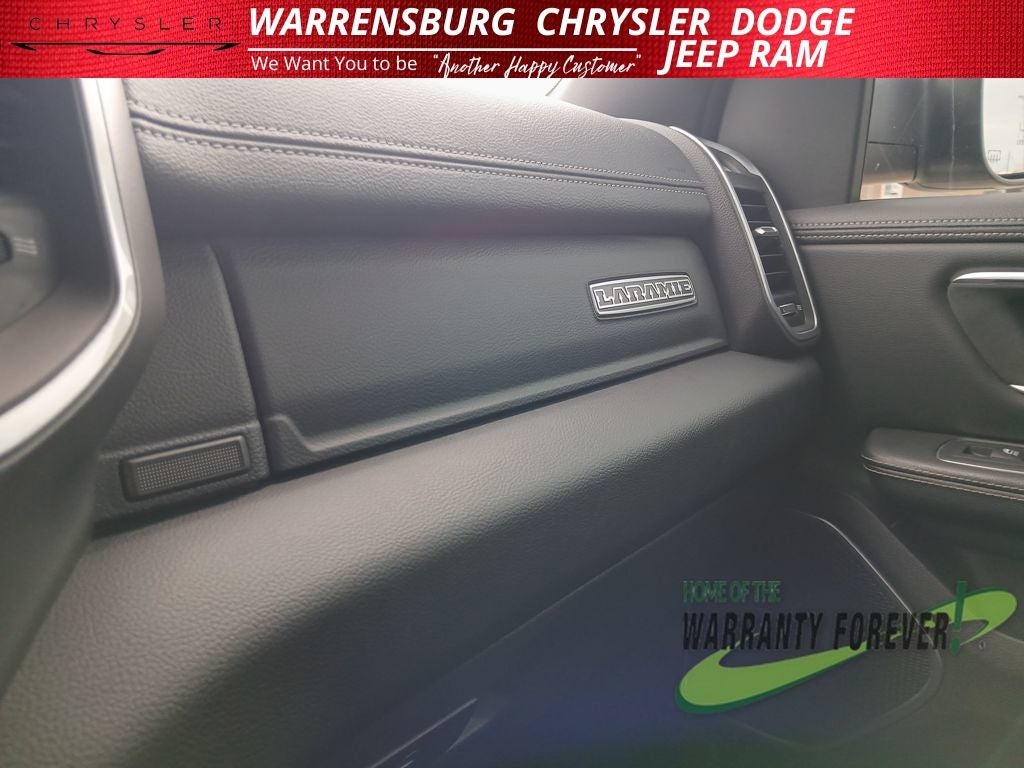2023 RAM 1500 Laramie Crew Cab 4x4 5'7' Box
