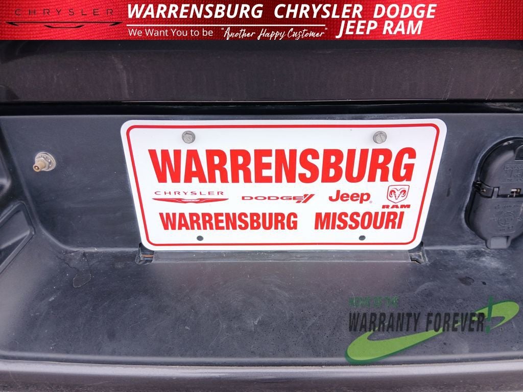 2023 RAM 1500 Laramie Crew Cab 4x4 5'7' Box