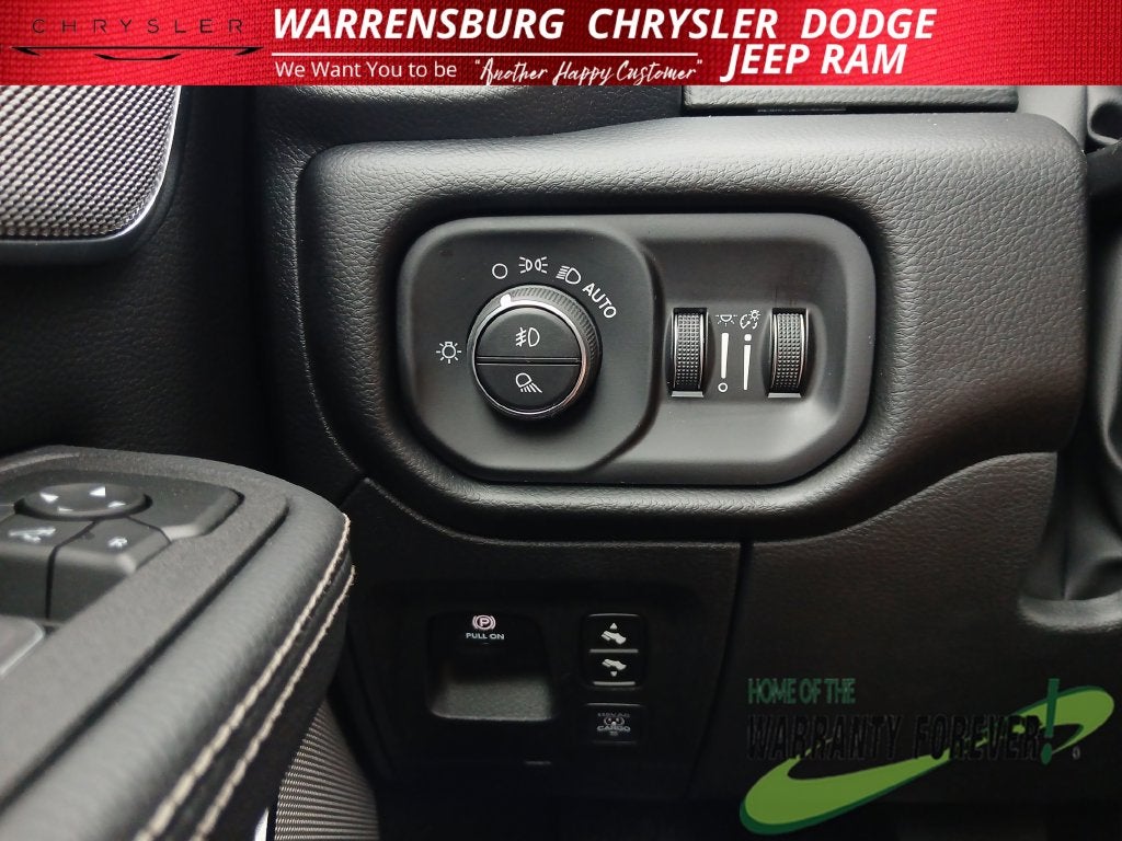 2027 RAM Ram 1500 RAM 1500 LARAMIE CREW CAB 4X4 5'7' BOX