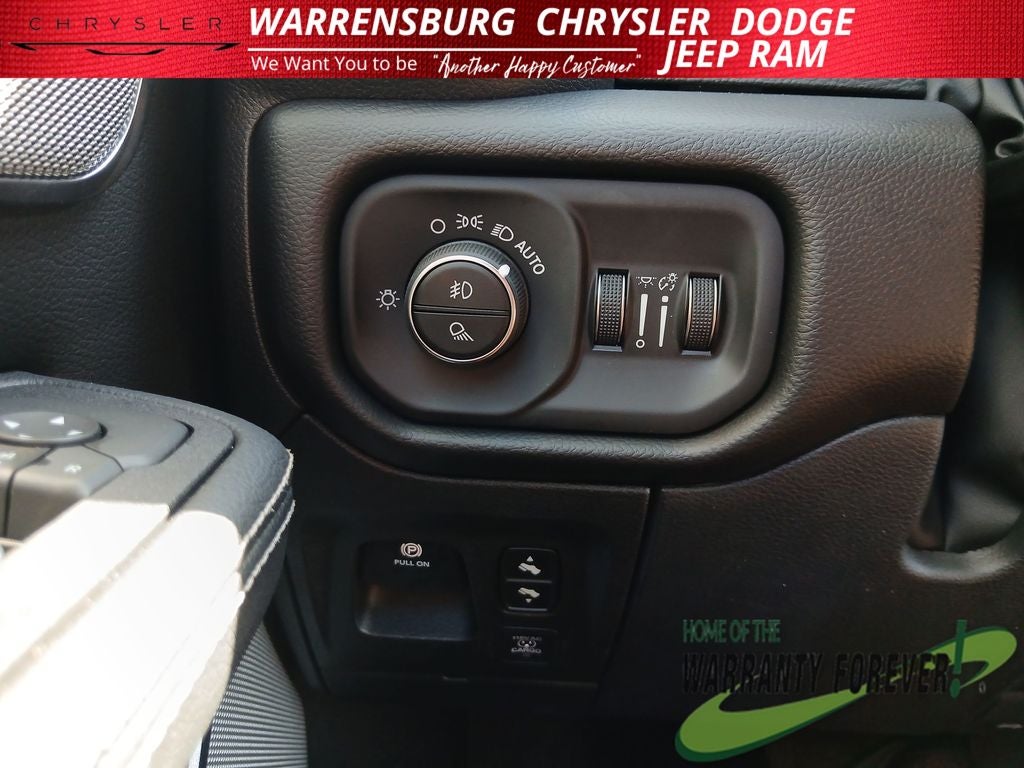2027 RAM Ram 1500 RAM 1500 LARAMIE CREW CAB 4X4 5'7' BOX