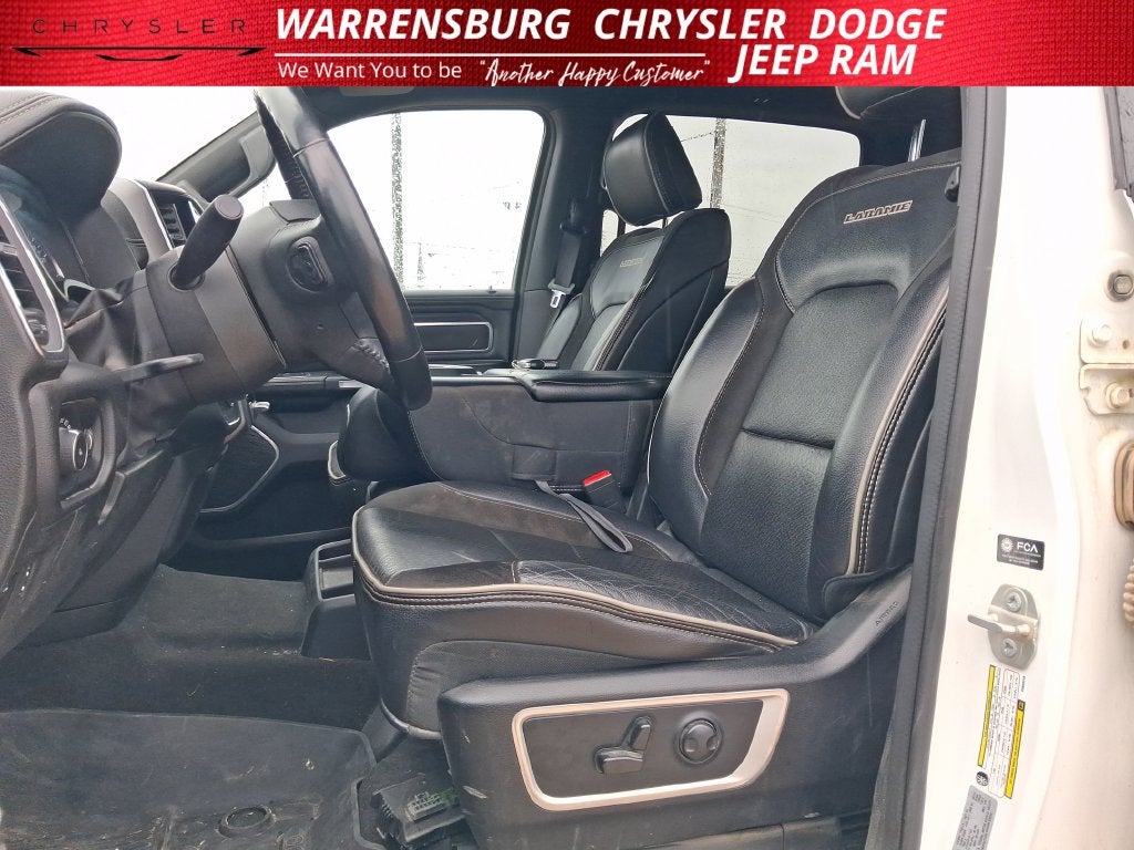 2023 RAM 1500 Laramie Crew Cab 4x4 5'7' Box