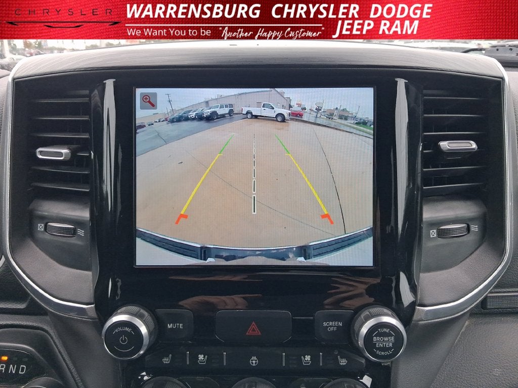 2023 RAM 1500 Laramie Crew Cab 4x4 5'7' Box