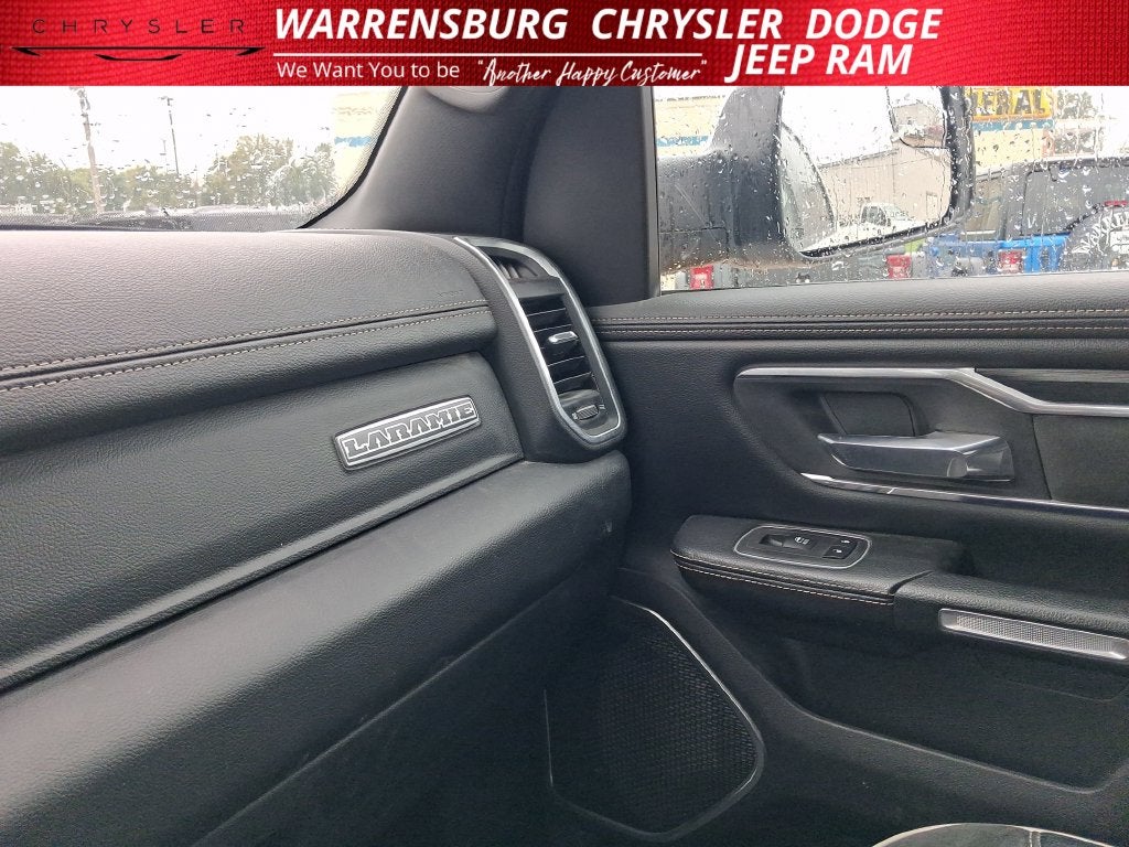 2023 RAM 1500 Laramie Crew Cab 4x4 5'7' Box