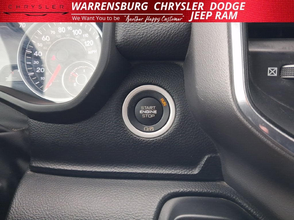 2023 RAM 1500 Laramie Crew Cab 4x4 5'7' Box