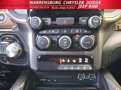 2019 RAM 1500 Longhorn Crew Cab 4x4 5'7' Box