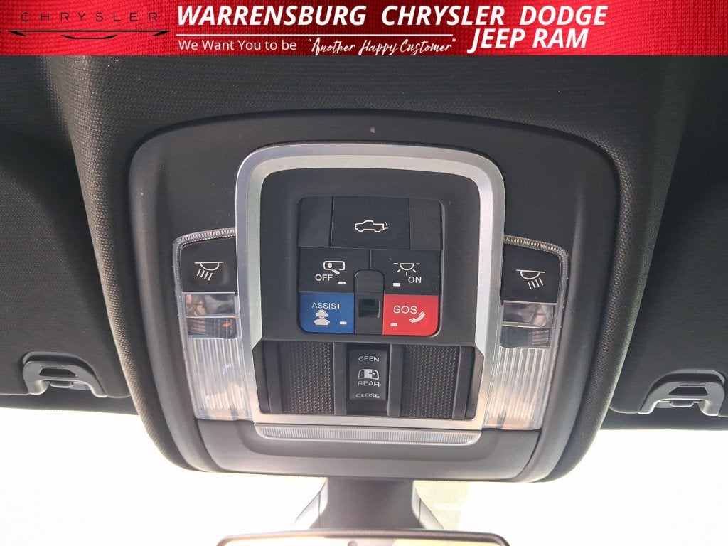 2019 RAM 1500 Longhorn Crew Cab 4x4 5'7' Box