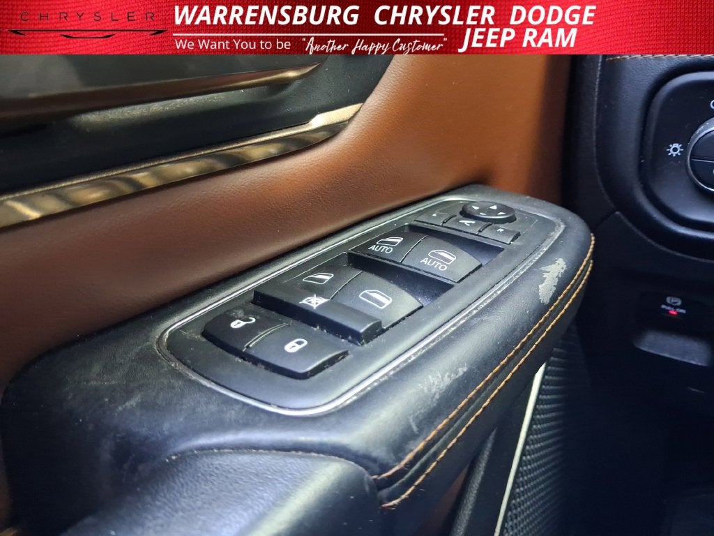 2019 RAM 1500 Longhorn Crew Cab 4x4 5'7' Box