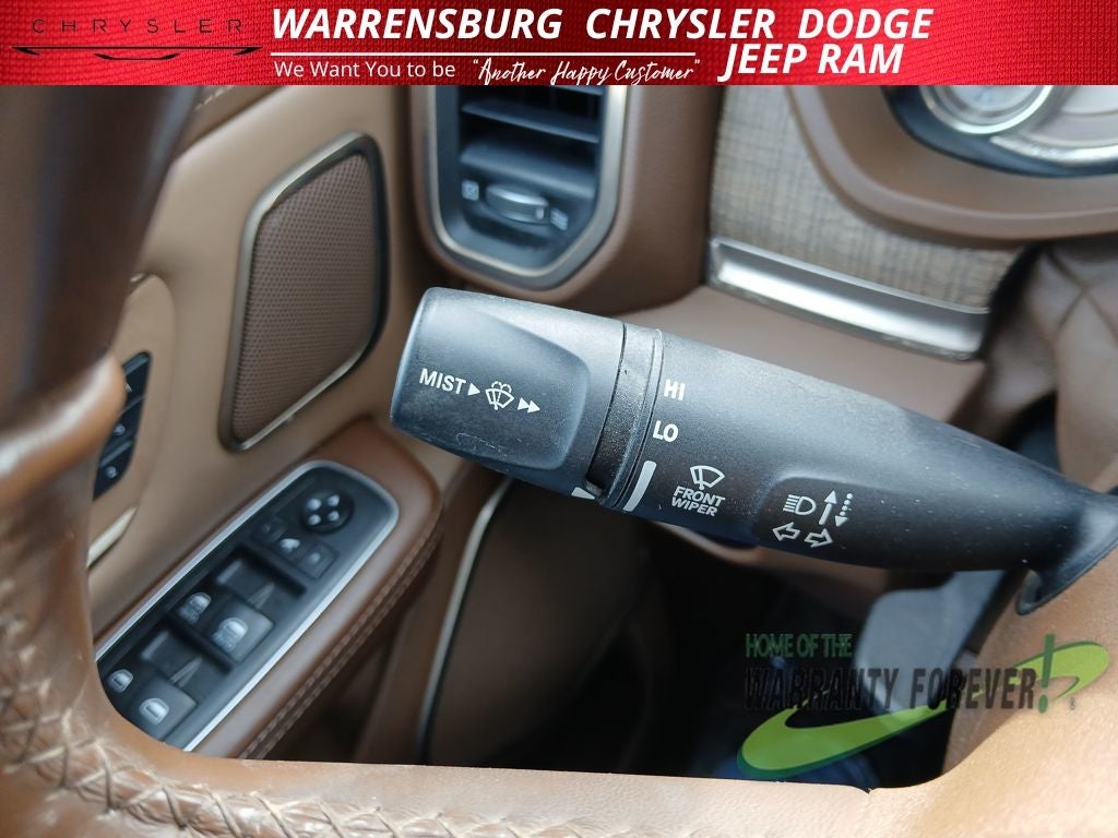 2020 RAM 1500 Laramie Longhorn Crew Cab 4x4 5'7' Box