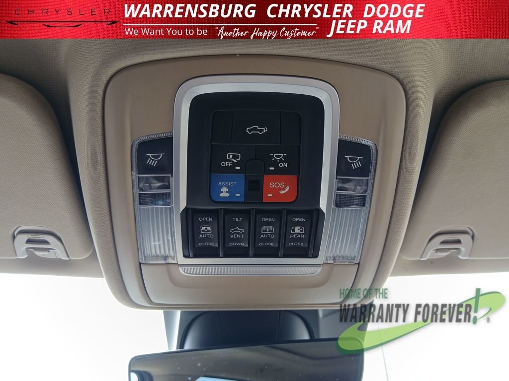 2020 RAM 1500 Laramie Longhorn Crew Cab 4x4 5'7' Box