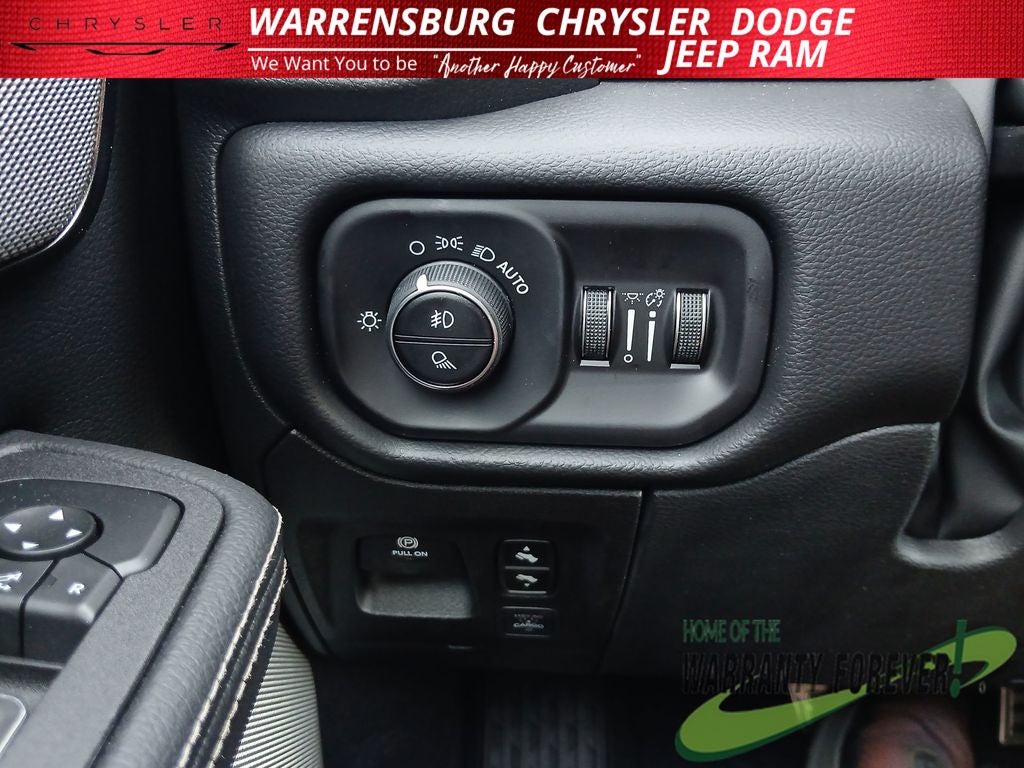 2027 RAM Ram 1500 RAM 1500 REBEL CREW CAB 4X4 5'7' BOX