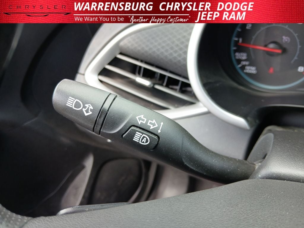 2023 Chevrolet Malibu FWD 1FL