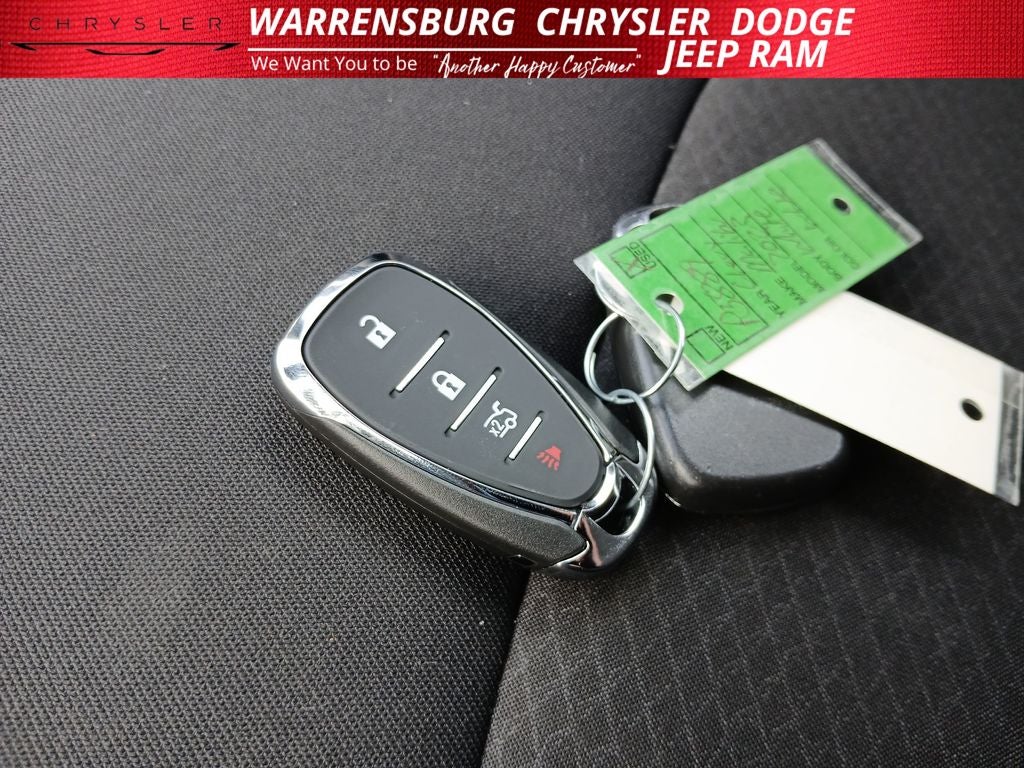 2023 Chevrolet Malibu FWD 1FL