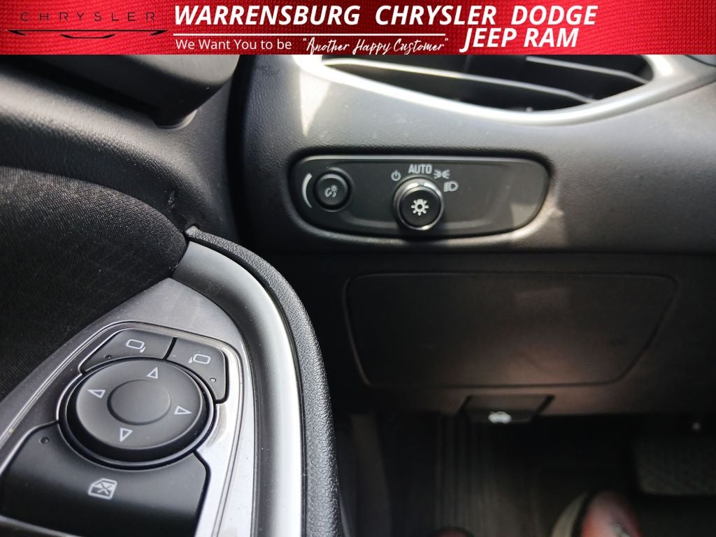 2023 Chevrolet Malibu FWD 1FL