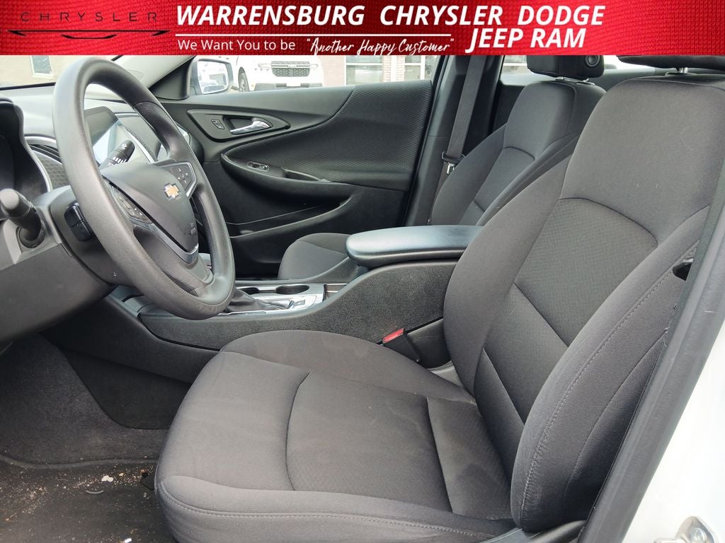 2023 Chevrolet Malibu FWD 1FL