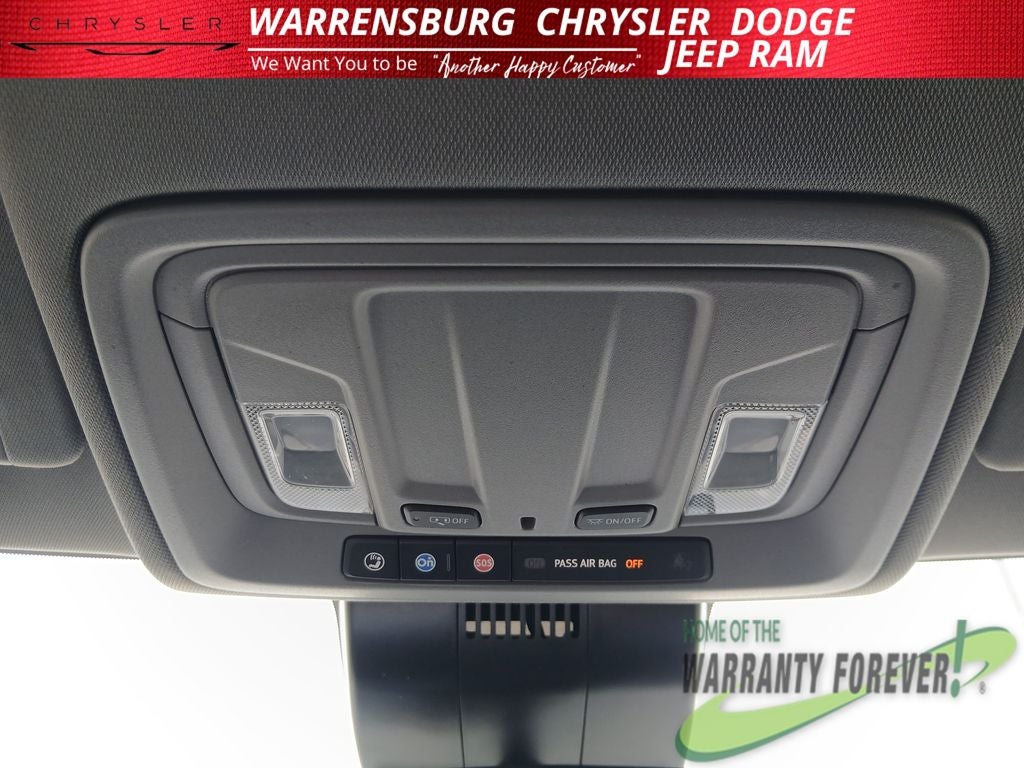 2023 Chevrolet Silverado 1500 4WD Crew Cab Standard Bed Custom