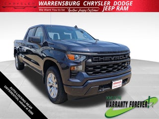 2023 Chevrolet Silverado 1500 4WD Crew Cab Standard Bed Custom
