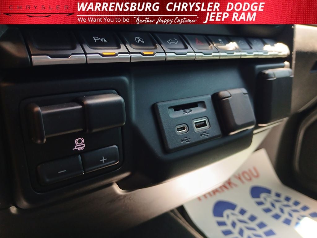 2020 Chevrolet Silverado 1500 4WD Crew Cab Short Bed LT