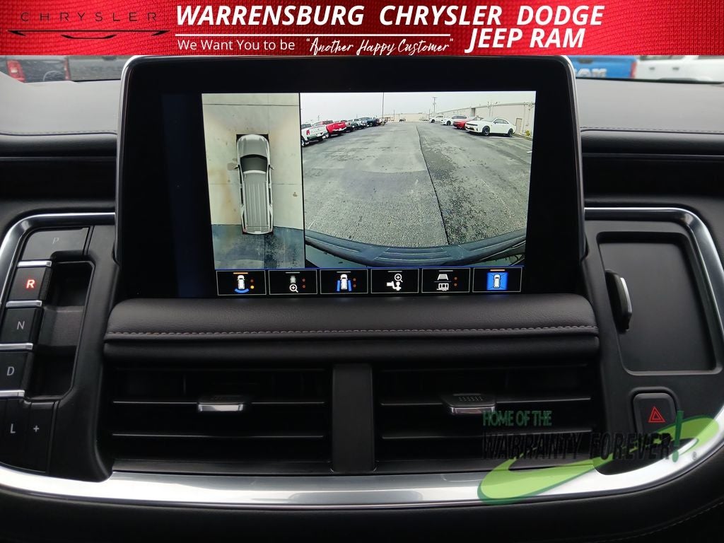 2023 Chevrolet Suburban 4WD LT