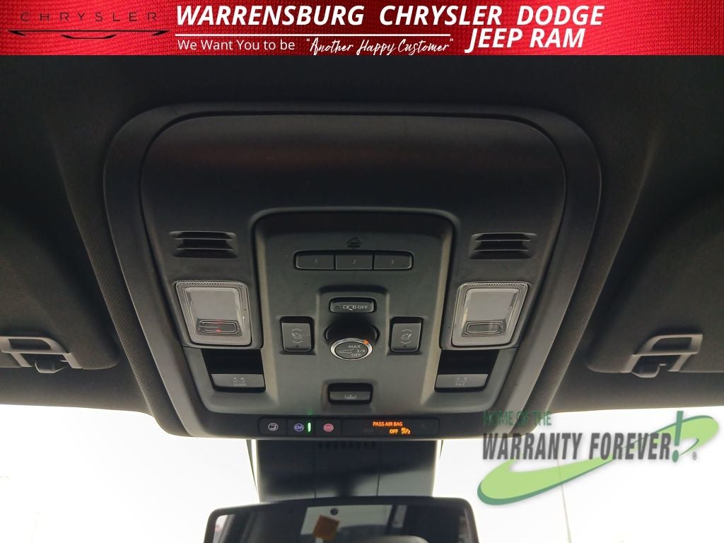 2023 Chevrolet Suburban 4WD LT