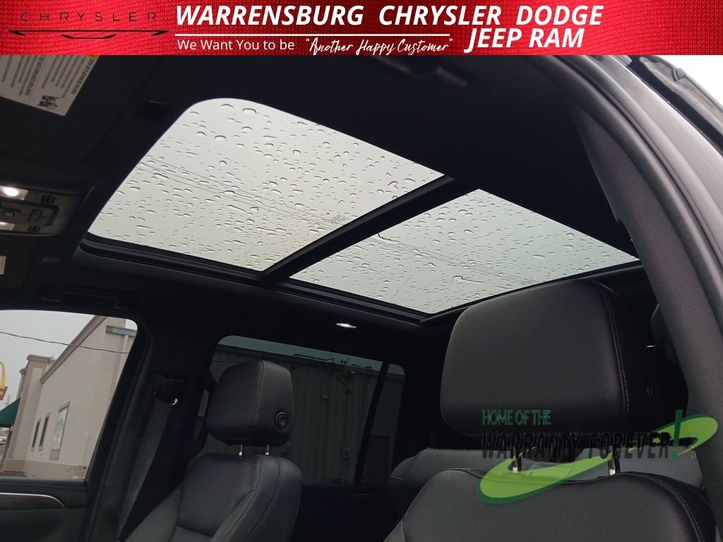 2023 Chevrolet Suburban 4WD LT