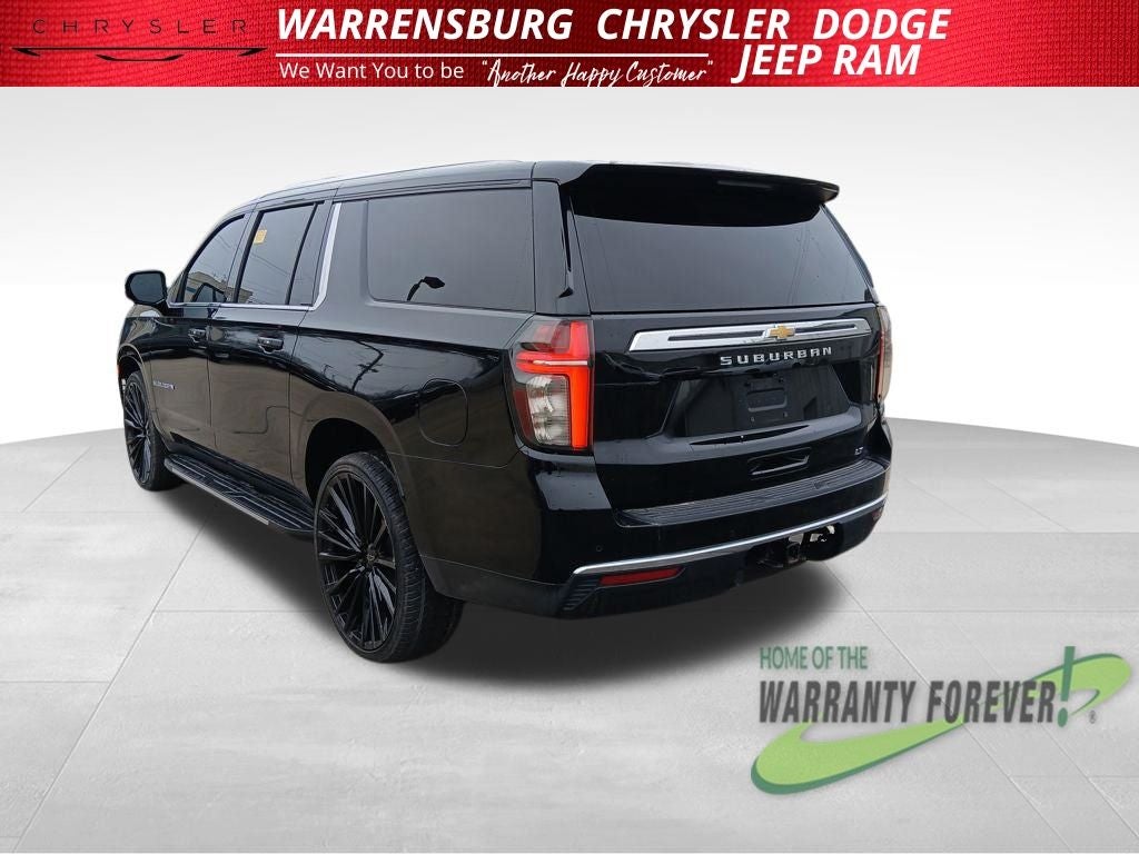 2023 Chevrolet Suburban 4WD LT