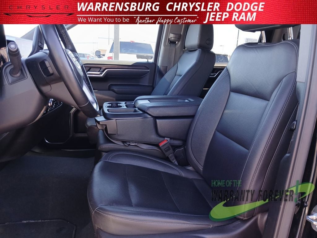 2025 GMC Sierra 1500 4WD Crew Cab Short Box SLT