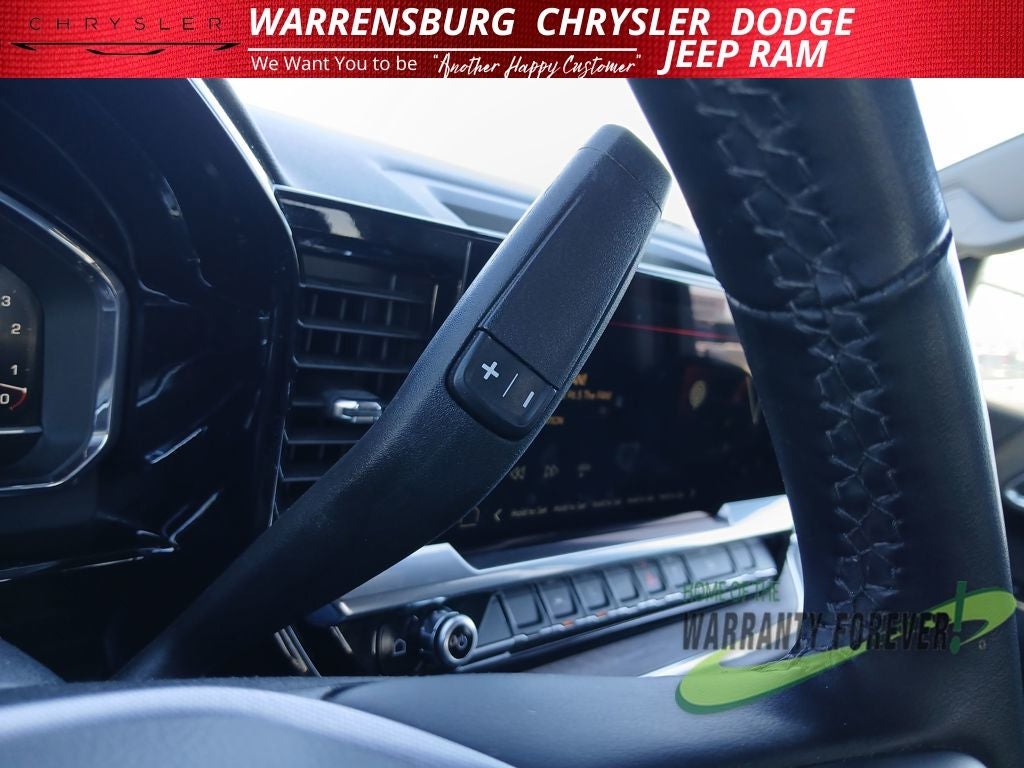 2025 GMC Sierra 1500 4WD Crew Cab Short Box SLT