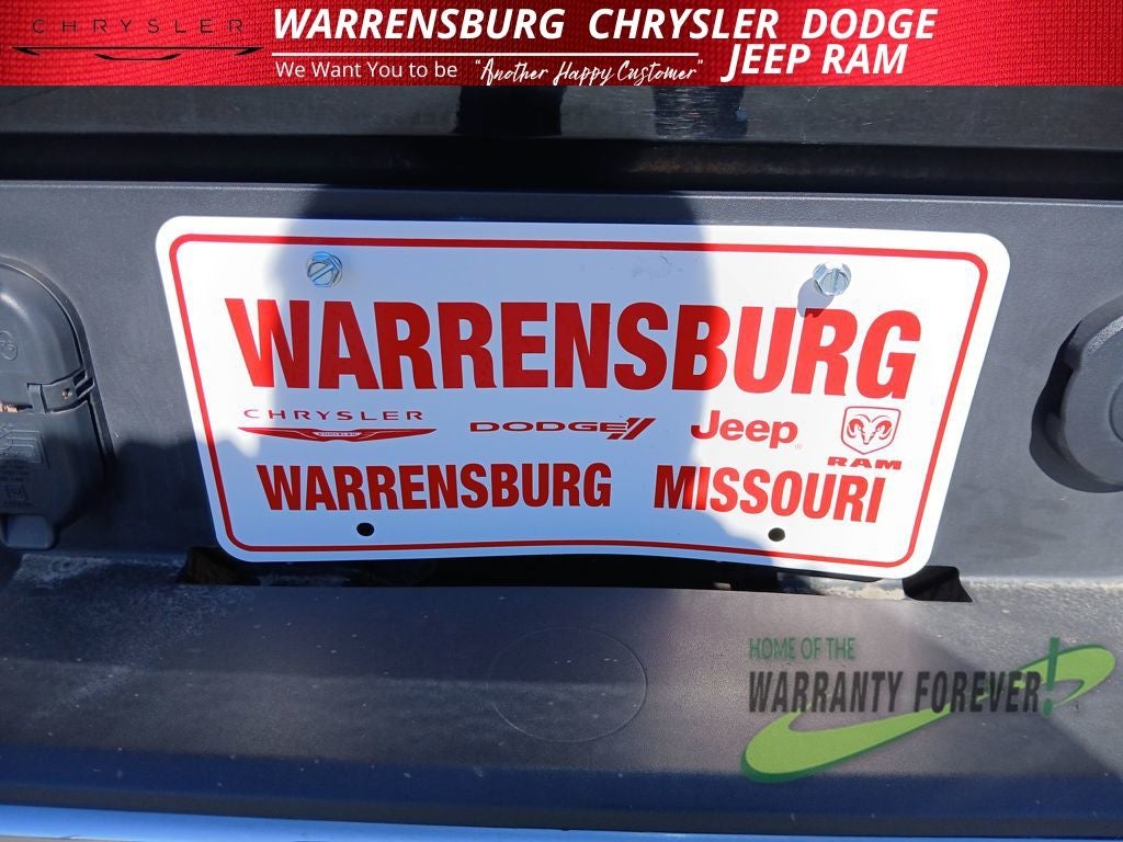 2025 GMC Sierra 1500 4WD Crew Cab Short Box SLT