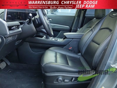 2025 Cadillac XT4 FWD Premium Luxury