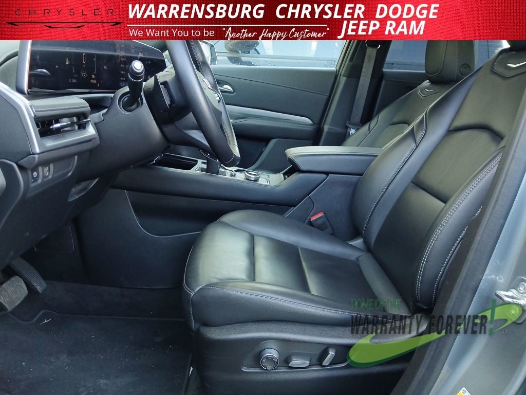 2025 Cadillac XT4 FWD Premium Luxury