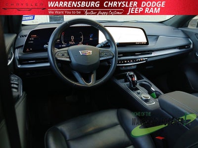 2025 Cadillac XT4 FWD Premium Luxury