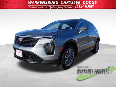 2025 Cadillac XT4 FWD Premium Luxury