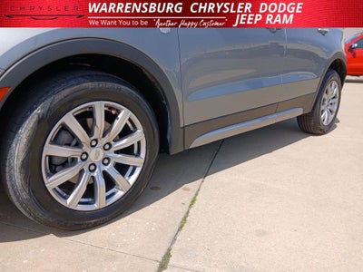 2023 Cadillac XT4 AWD Premium Luxury