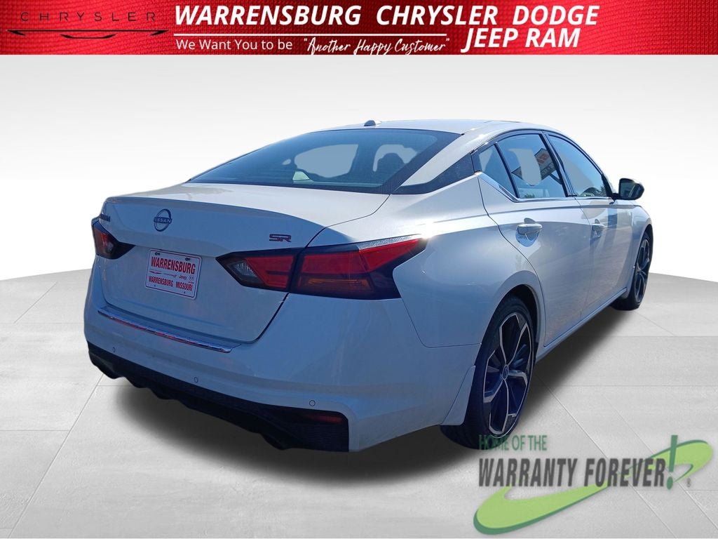 2023 Nissan Altima SR FWD