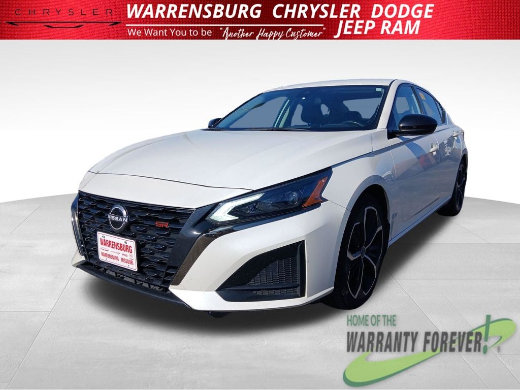 2023 Nissan Altima SR FWD