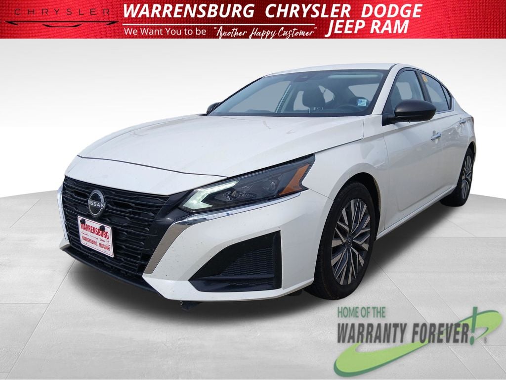 2025 Nissan Altima SV FWD