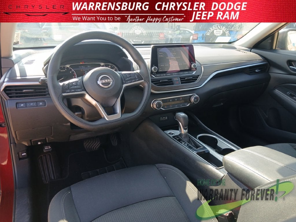 2024 Nissan Altima SV FWD